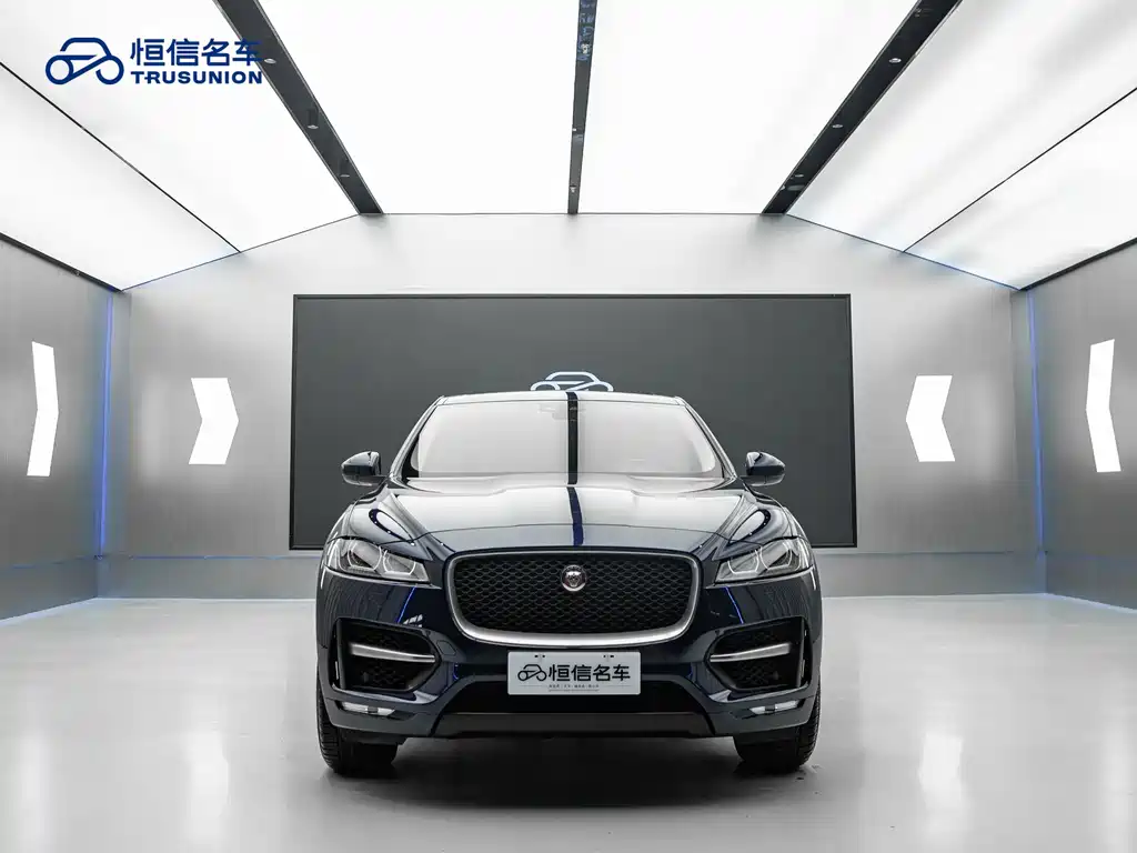 Jaguar F-Pace 2018 2.0T Premium