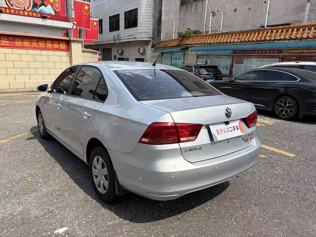 Volkswagen Santana — миниатюра 7
