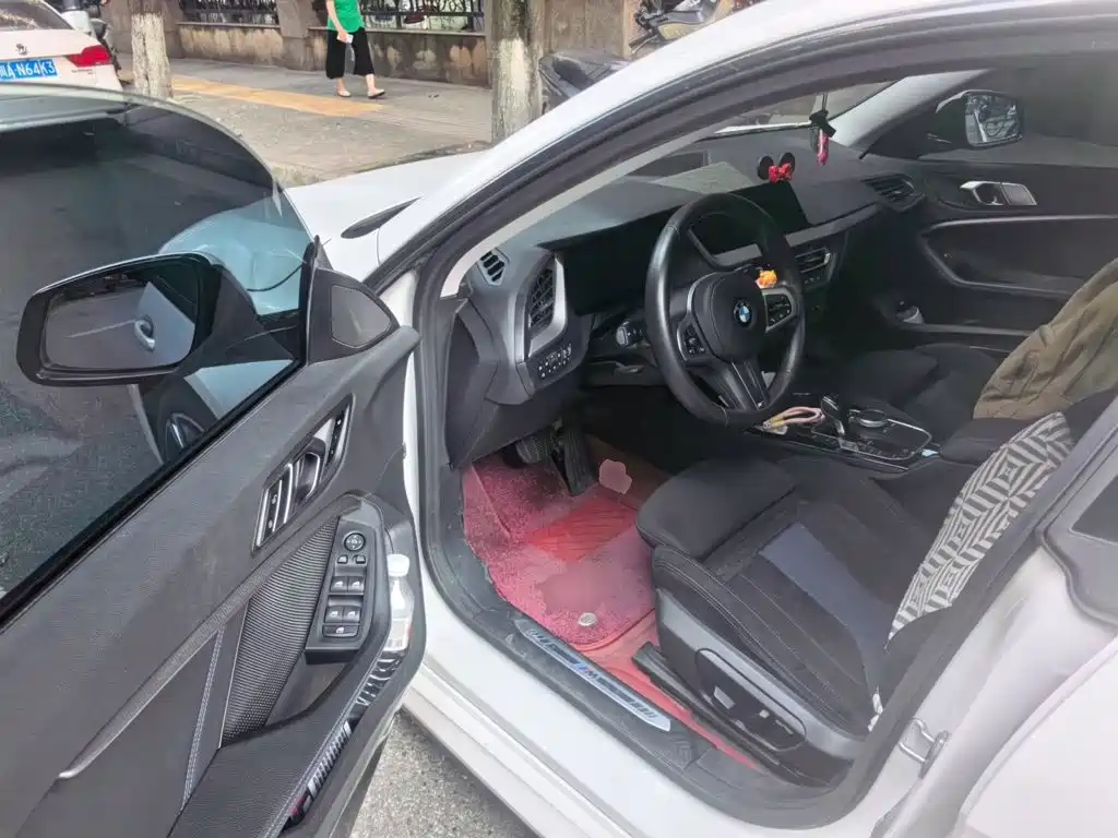 BMW 2 Series (Import) — миниатюра 12
