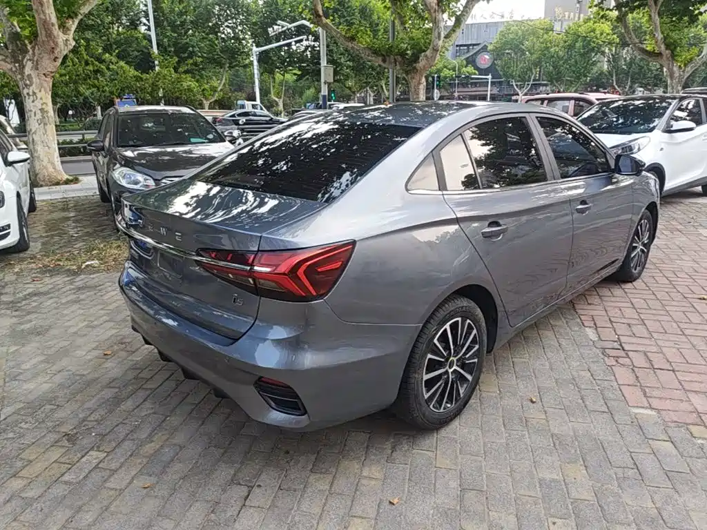Roewe i5 — миниатюра 7