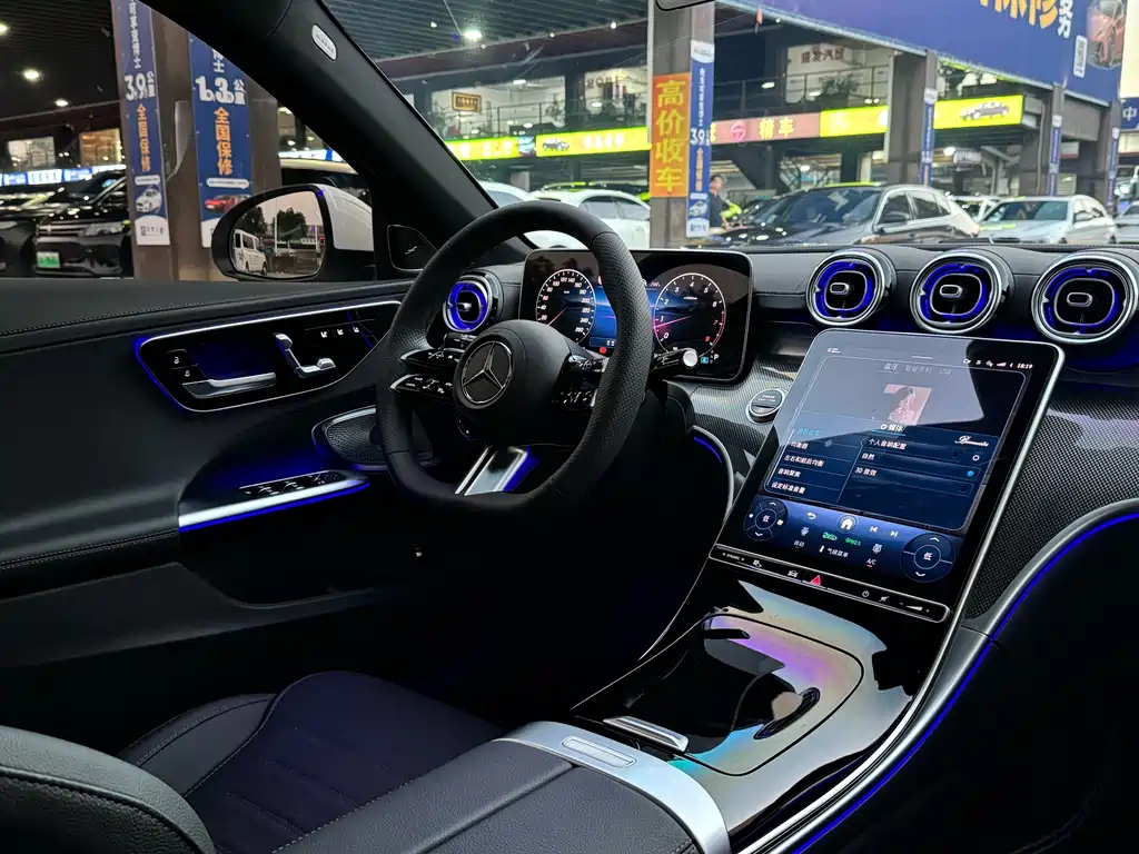 Mercedes-Benz C-Class — миниатюра 10