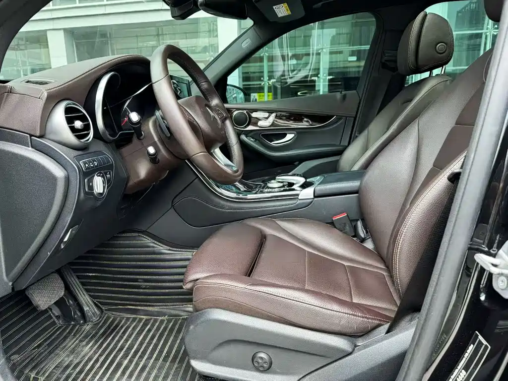 Mercedes-Benz GLC — миниатюра 6