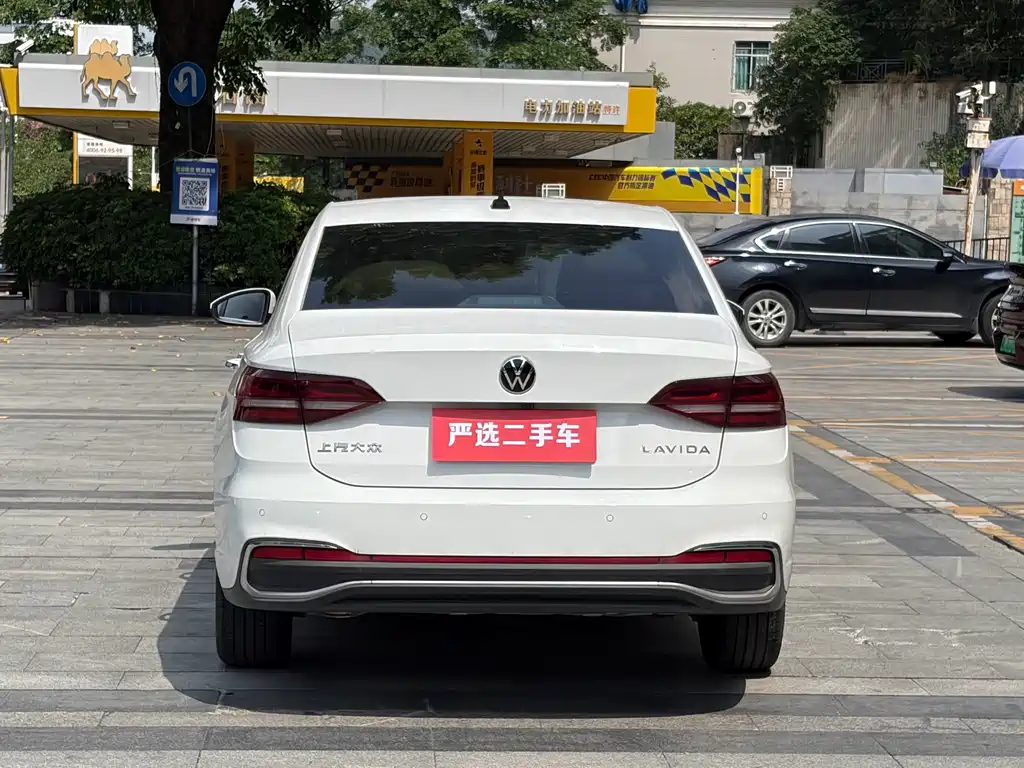 Volkswagen Lavida — миниатюра 8