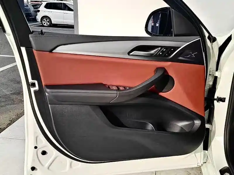 BMW X4 — миниатюра 11