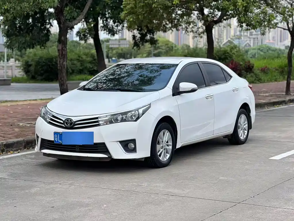 Купить Toyota Corolla