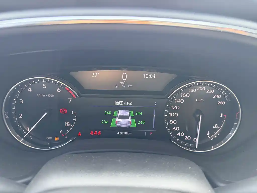 Cadillac CT5 — миниатюра 7