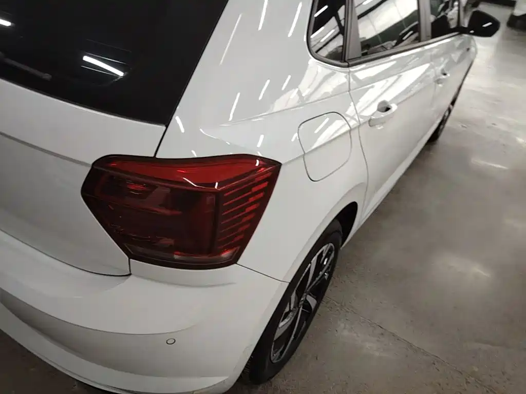 Volkswagen Polo — миниатюра 8