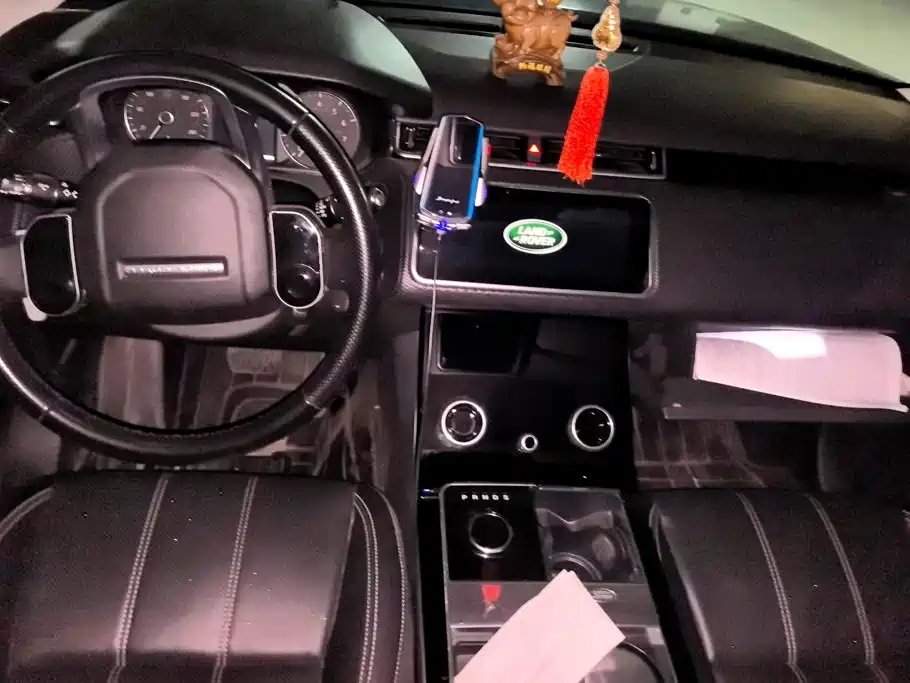 Land Rover Velar — миниатюра 12