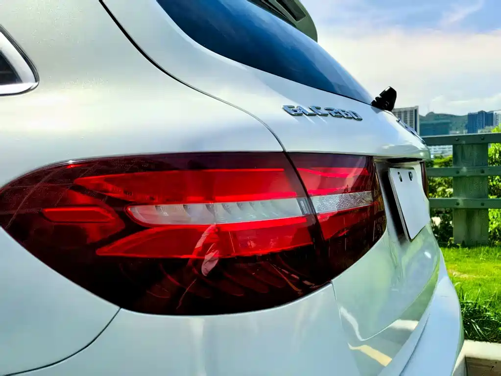 Mercedes-Benz GLC — миниатюра 7
