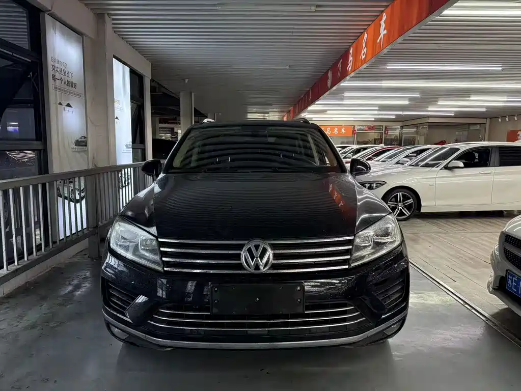 Volkswagen Touareg — миниатюра 2