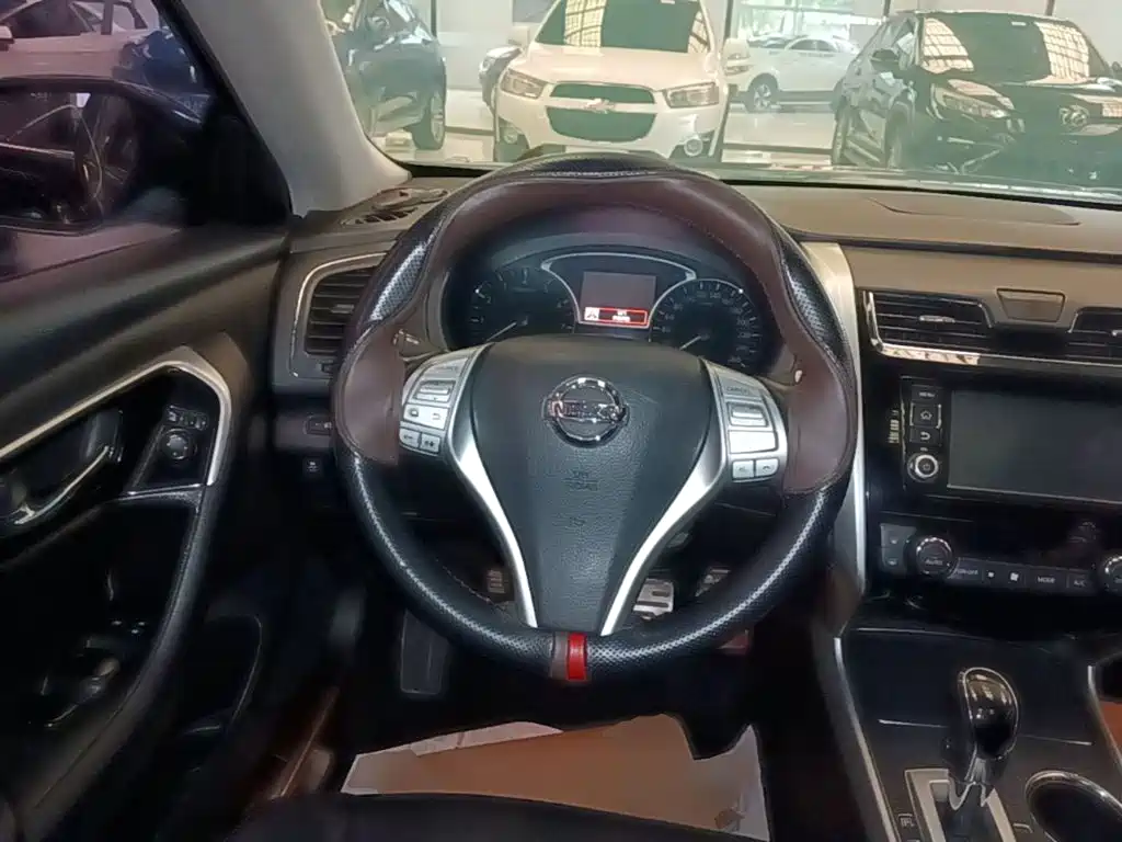 Nissan Teana — миниатюра 11
