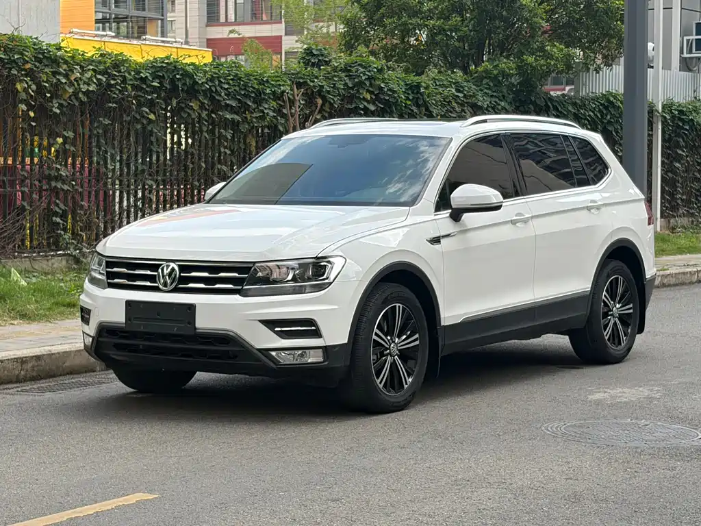 Volkswagen Tiguan L 2019