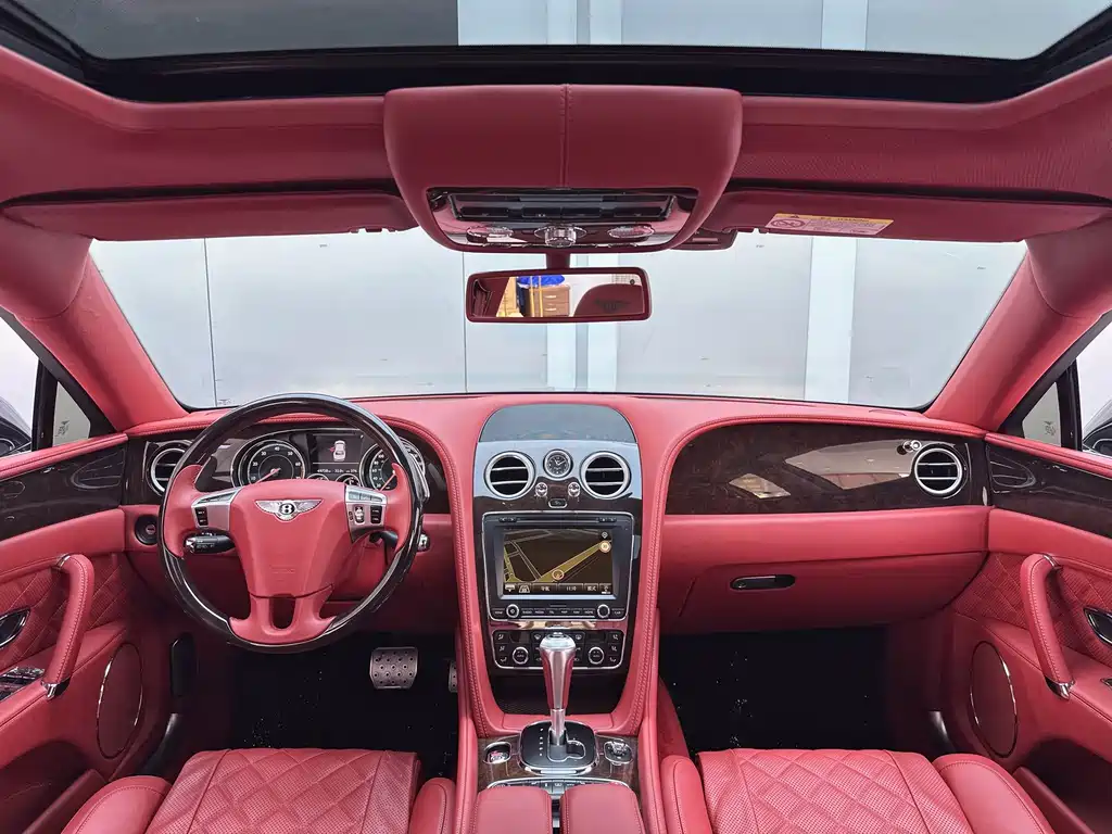 Bentley Flying Spur — миниатюра 7