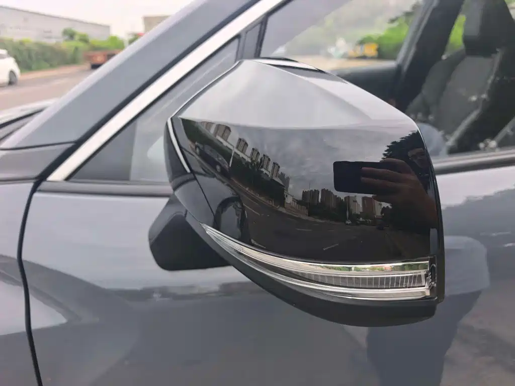 Toyota Frontlander — миниатюра 11