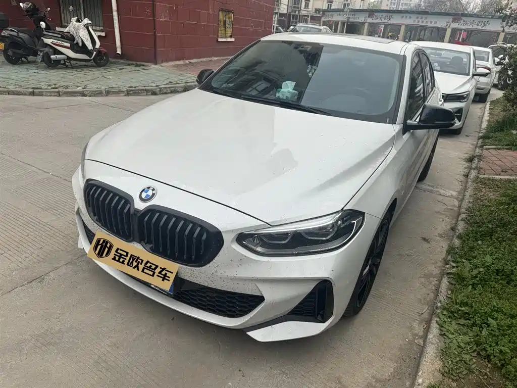 BMW 1 Series 2023