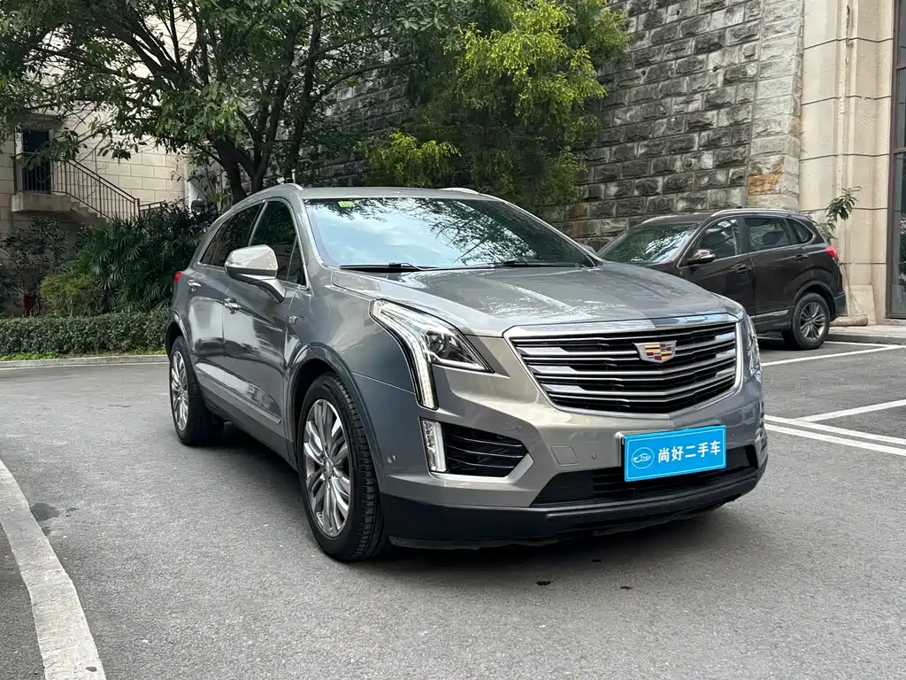 CADILLAC XT5