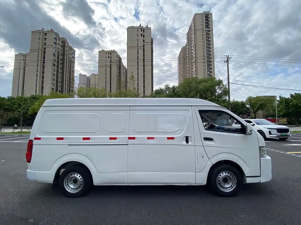 Yuan Cheng Yuan Cheng Xingxiang E6 — миниатюра 4