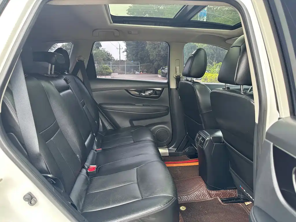 Nissan X-Trail — миниатюра 29