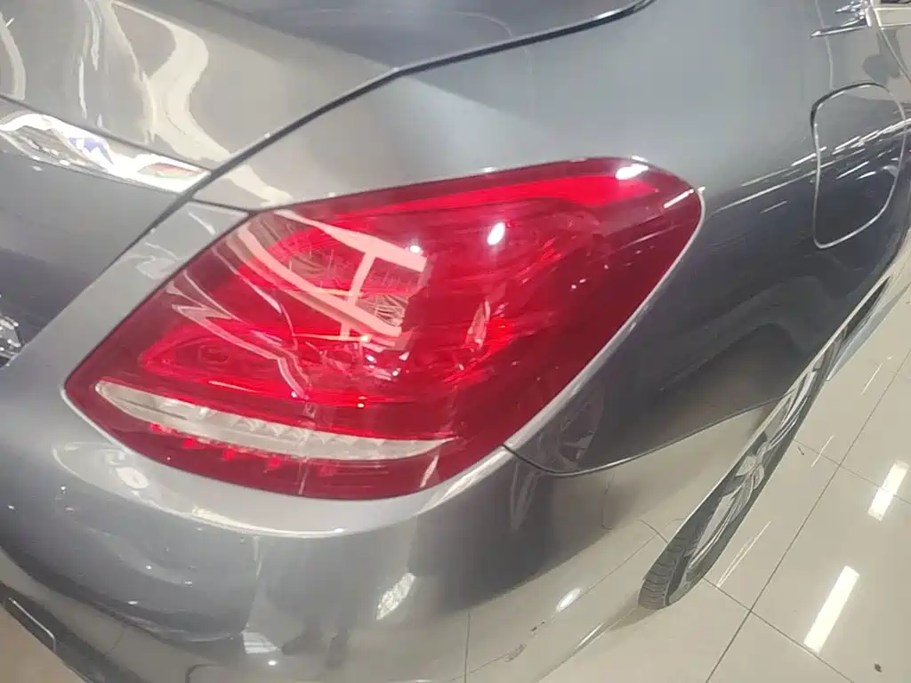 Mercedes-Benz C-Class — миниатюра 24