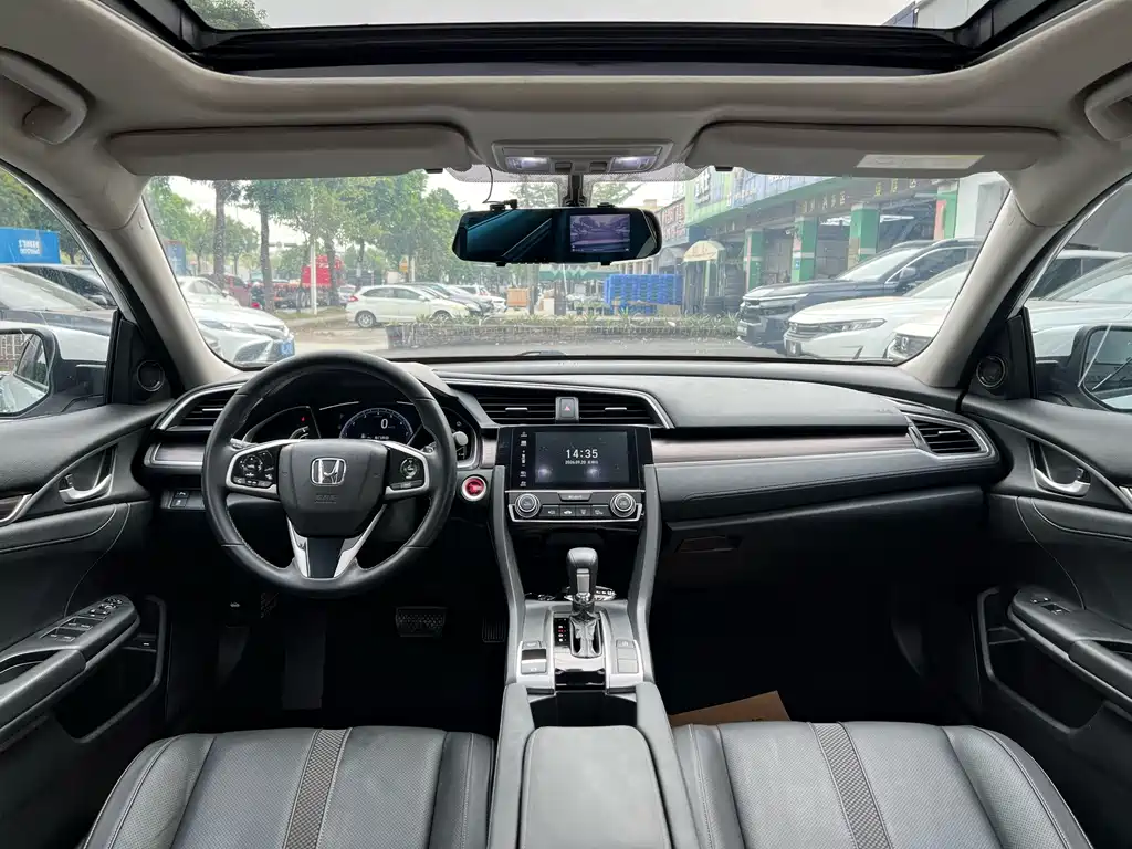 Honda Civic — миниатюра 5