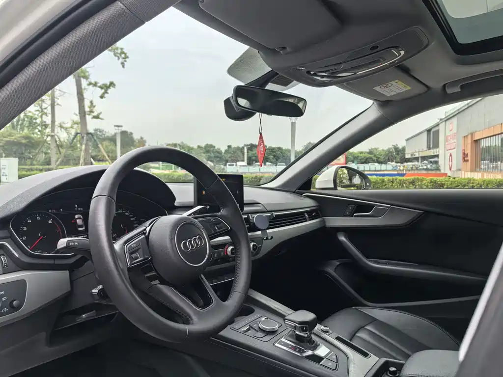 Audi A4L — миниатюра 10