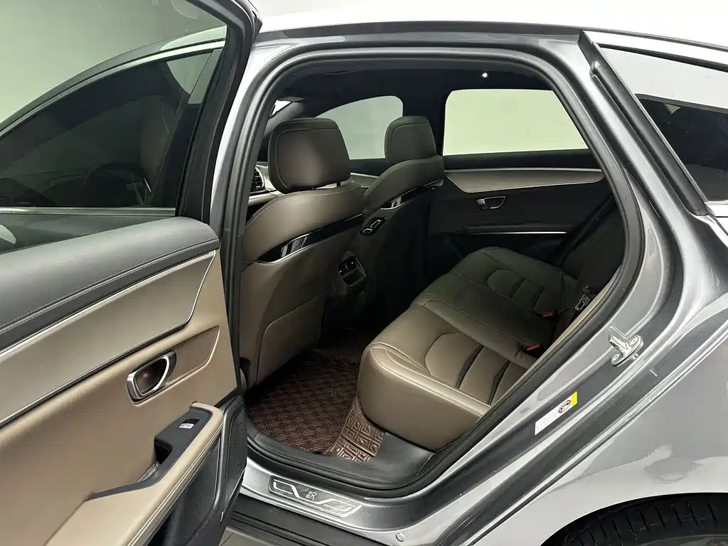 BYD Han — миниатюра 10