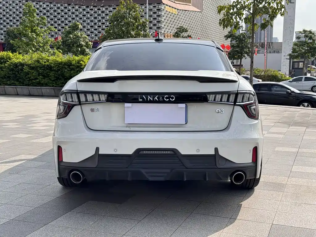 Lynk & Co 03 — миниатюра 3