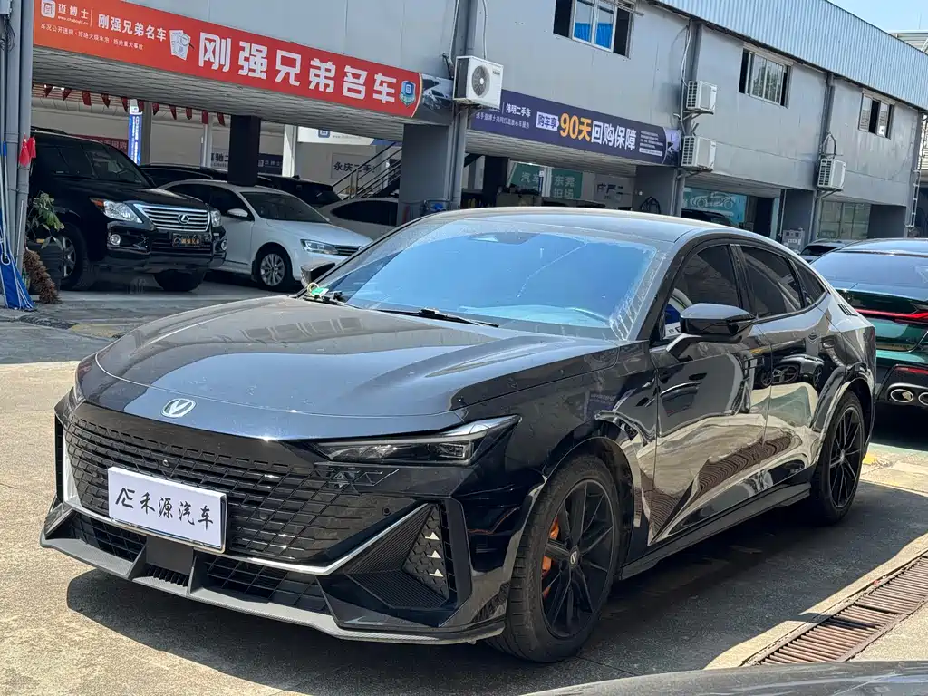 Changan UNI-V 2024