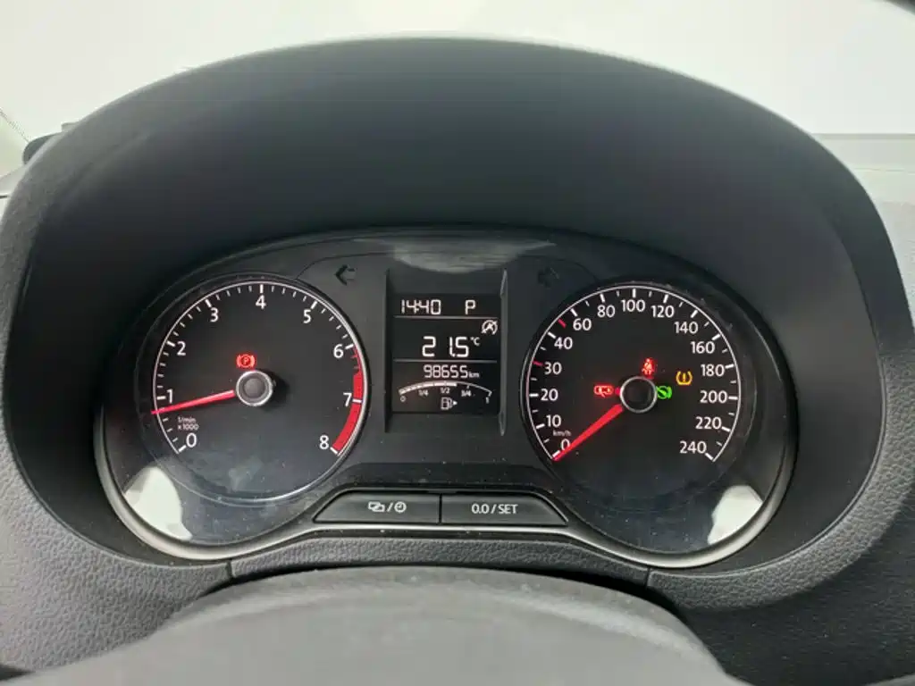 Volkswagen Polo — миниатюра 5