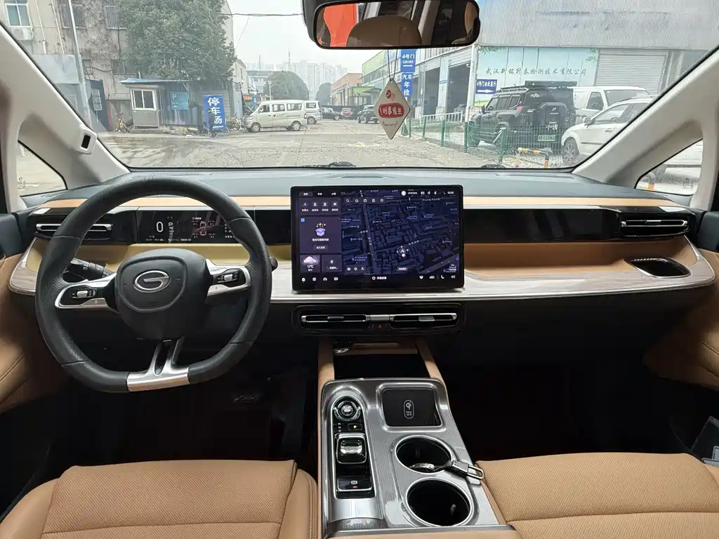 GAC TRUMPCHI E8 NEW ENERGY