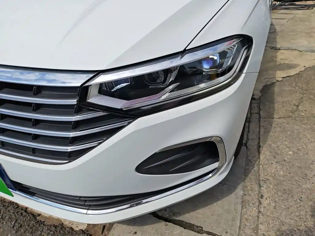 Volkswagen Lavida — миниатюра 24