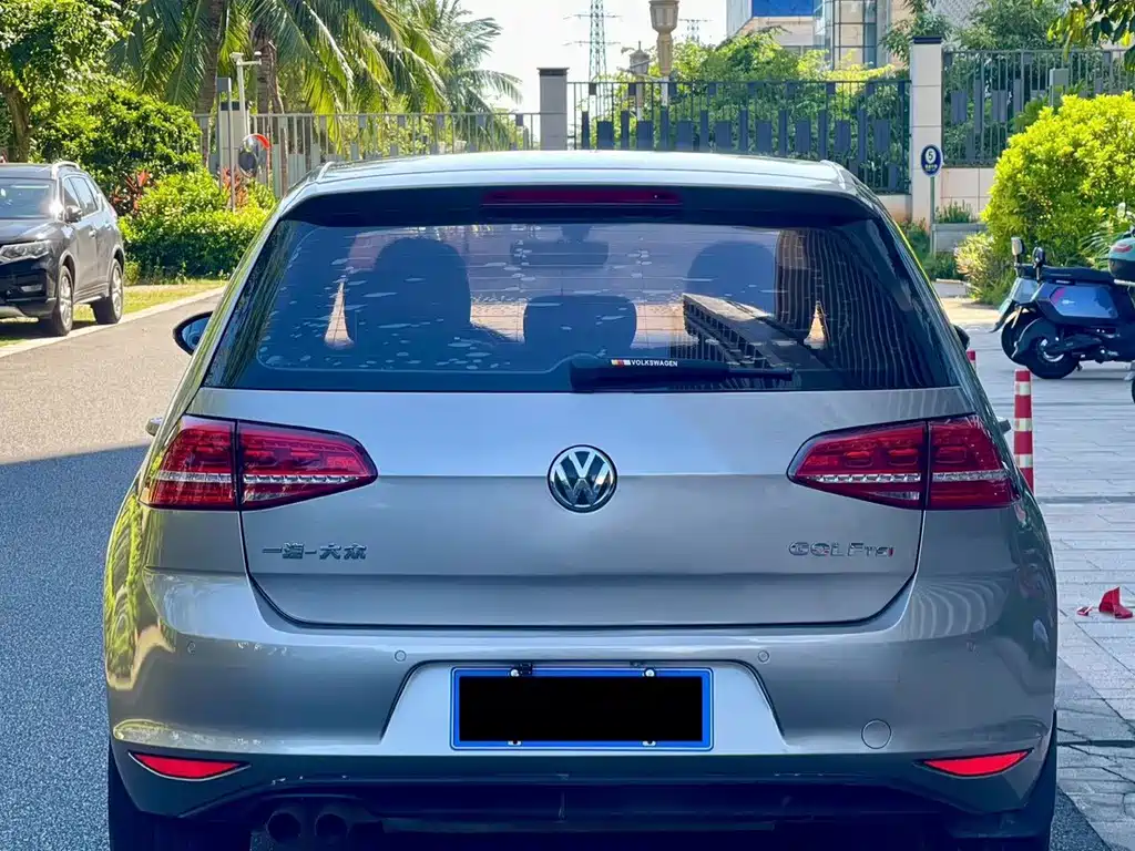 Volkswagen Golf — миниатюра 8