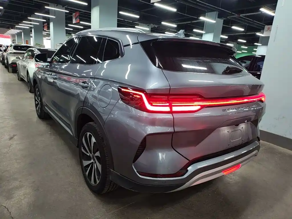 BYD PLUS New Energy — миниатюра 5