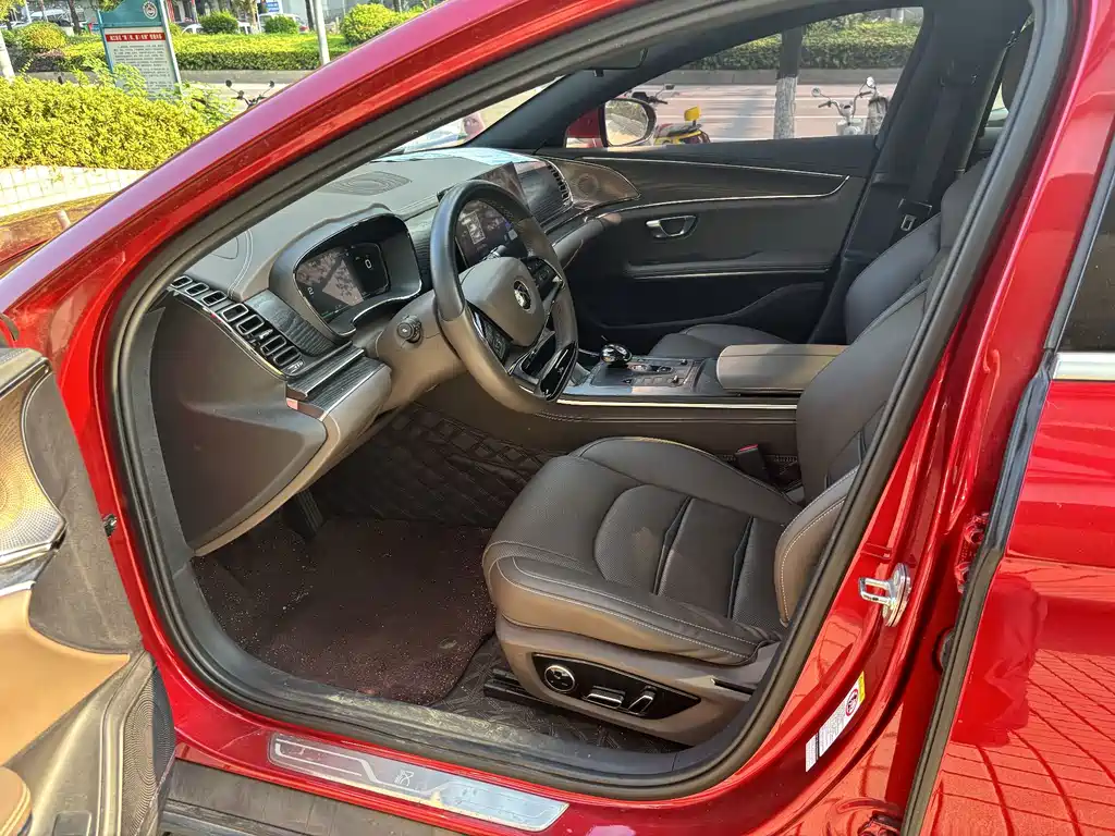 BYD Han — миниатюра 12
