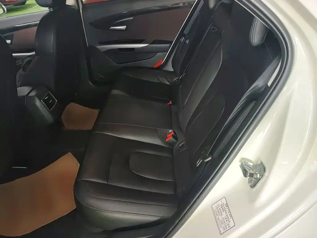BAIC Senova D70 — миниатюра 13