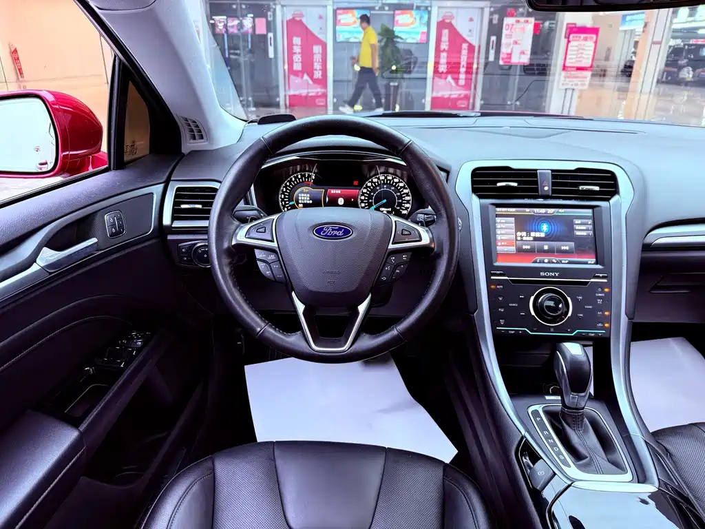Ford Mondeo — миниатюра 13