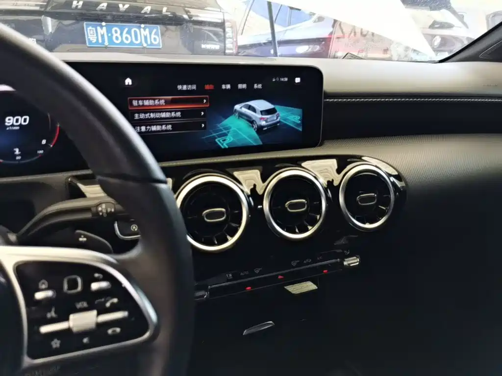 Mercedes-Benz A-Class (Import) — миниатюра 13