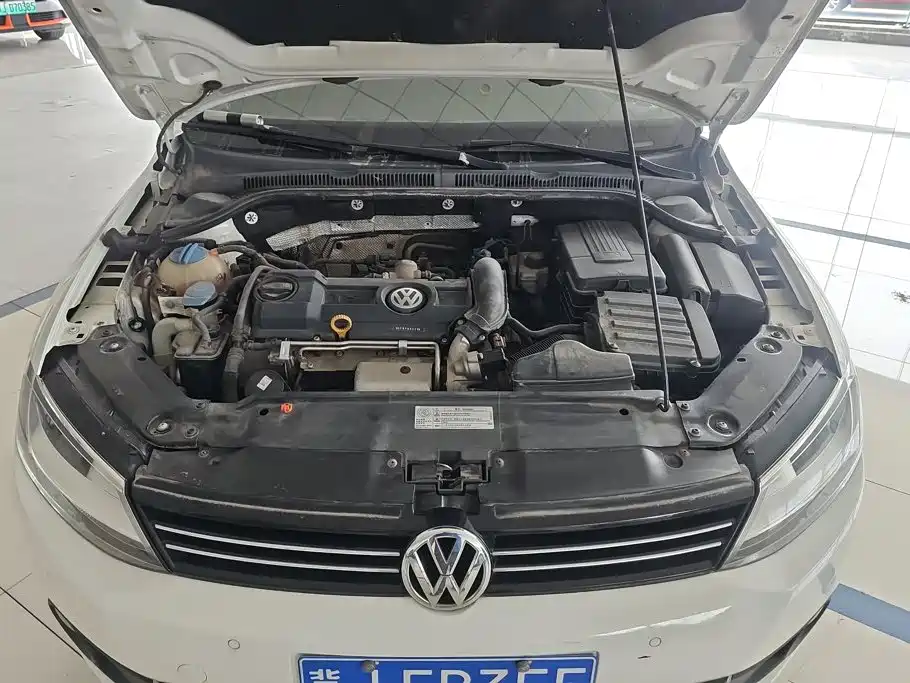 Volkswagen Sagitar — миниатюра 10