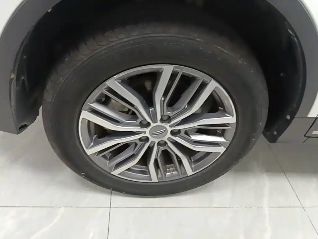 Geely Boyue — миниатюра 23