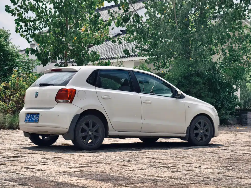 Volkswagen Polo — миниатюра 5