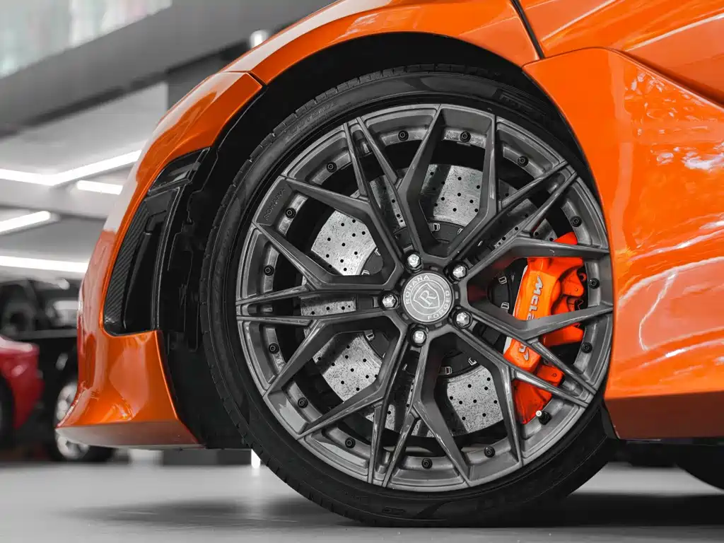McLaren 720S — миниатюра 7