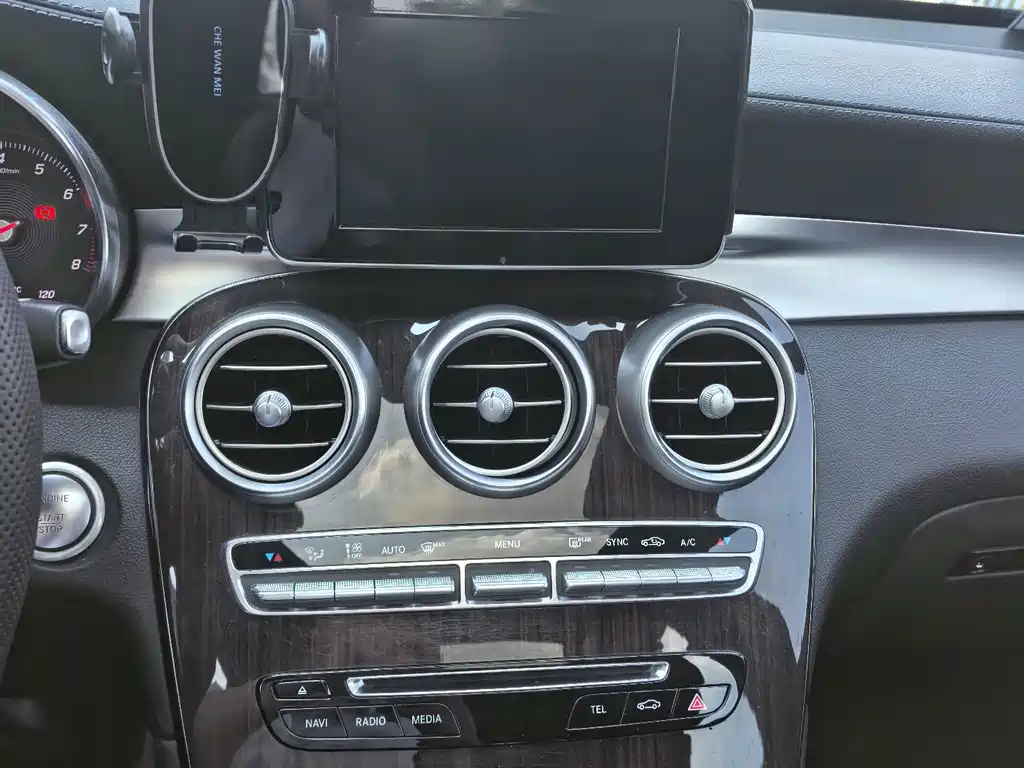 Mercedes-Benz GLC — миниатюра 15