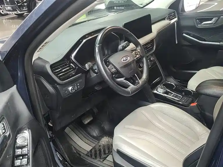 Ford Escape 2020 EcoBoost 245