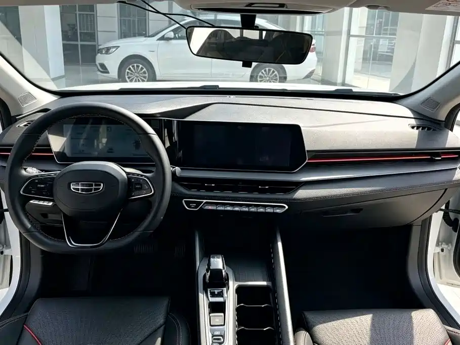 Geely Binrui — миниатюра 4
