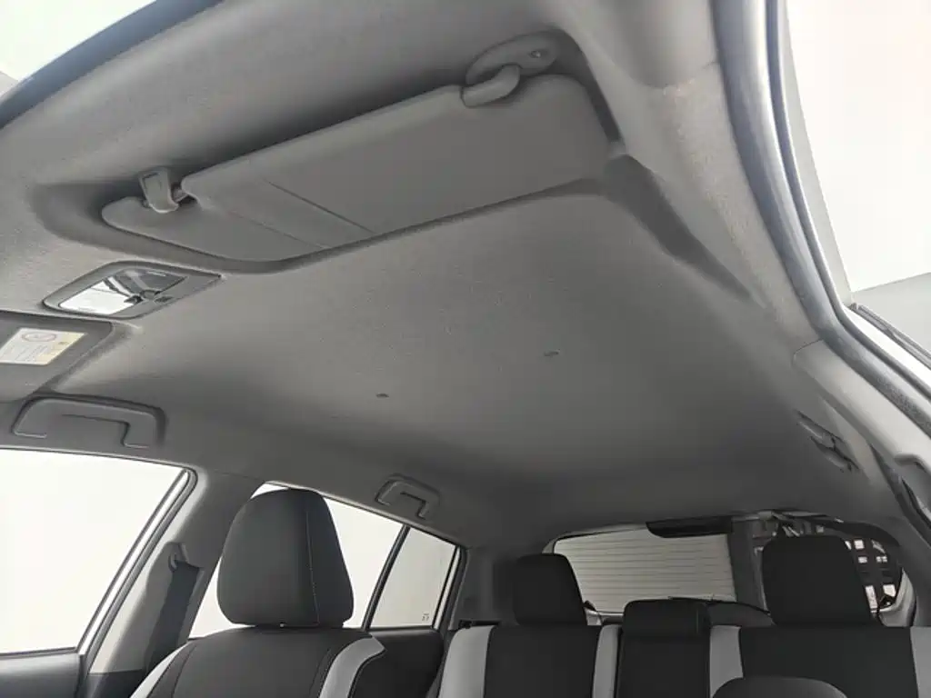 Toyota Yaris L — миниатюра 13