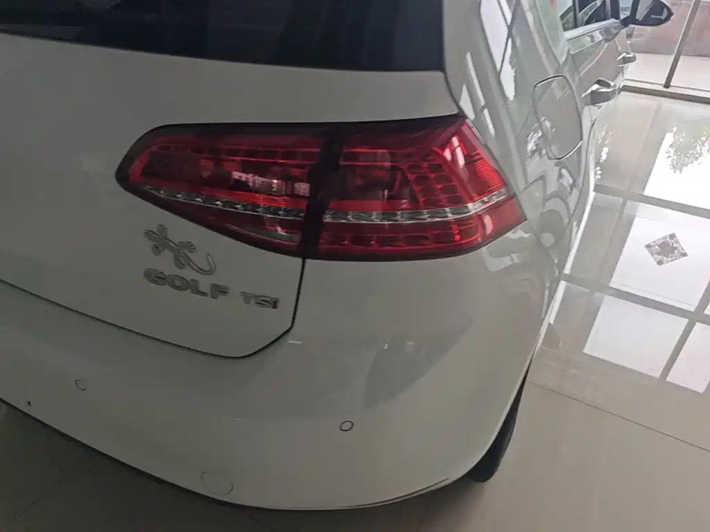 Volkswagen Golf — миниатюра 8