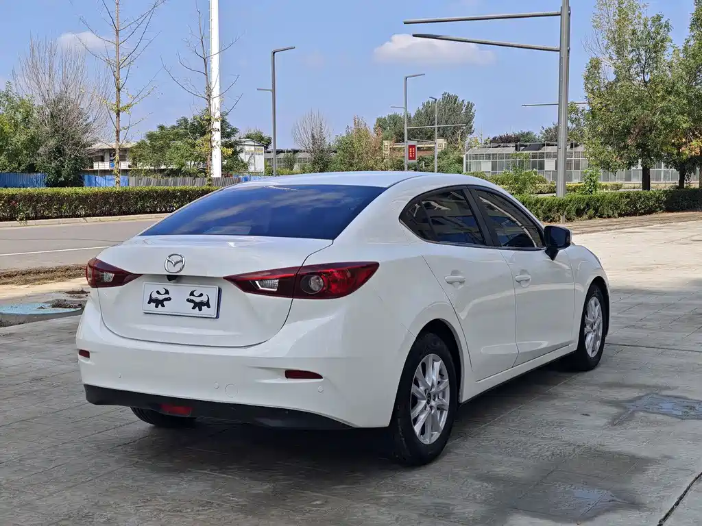 Mazda 3 Axela — миниатюра 7