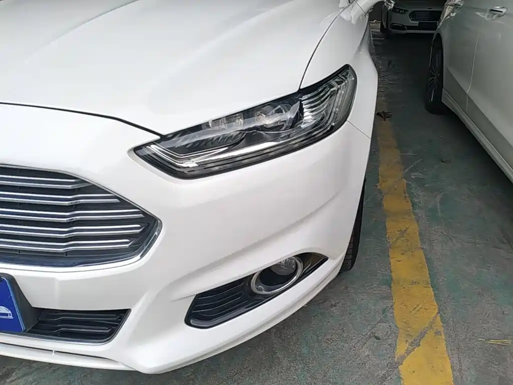 Ford Mondeo — миниатюра 24