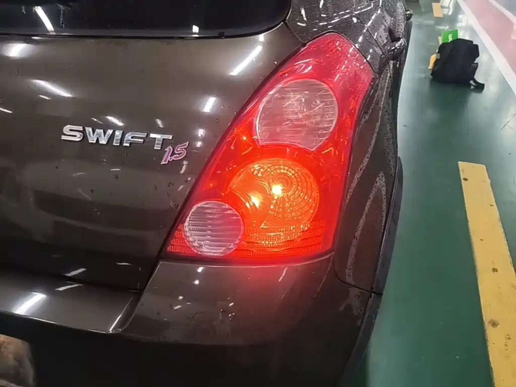 Suzuki Swift — миниатюра 8