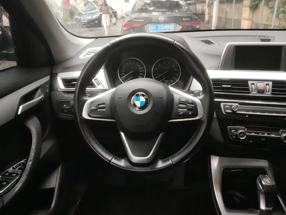 BMW X1 — миниатюра 15